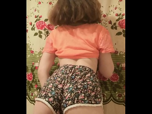 ❤️ Babe żagħżugħa sexy tqaxxir ix-xorts tagħha fuq il-kamera ☑ Porn sabiħ lilna mt.thebestfetishsites.ru
